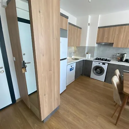 Apartamento La Casa Airport House With A Pool